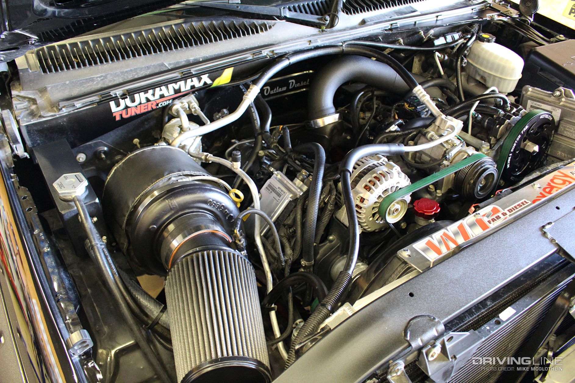 duramax-diesel-engine-lb7