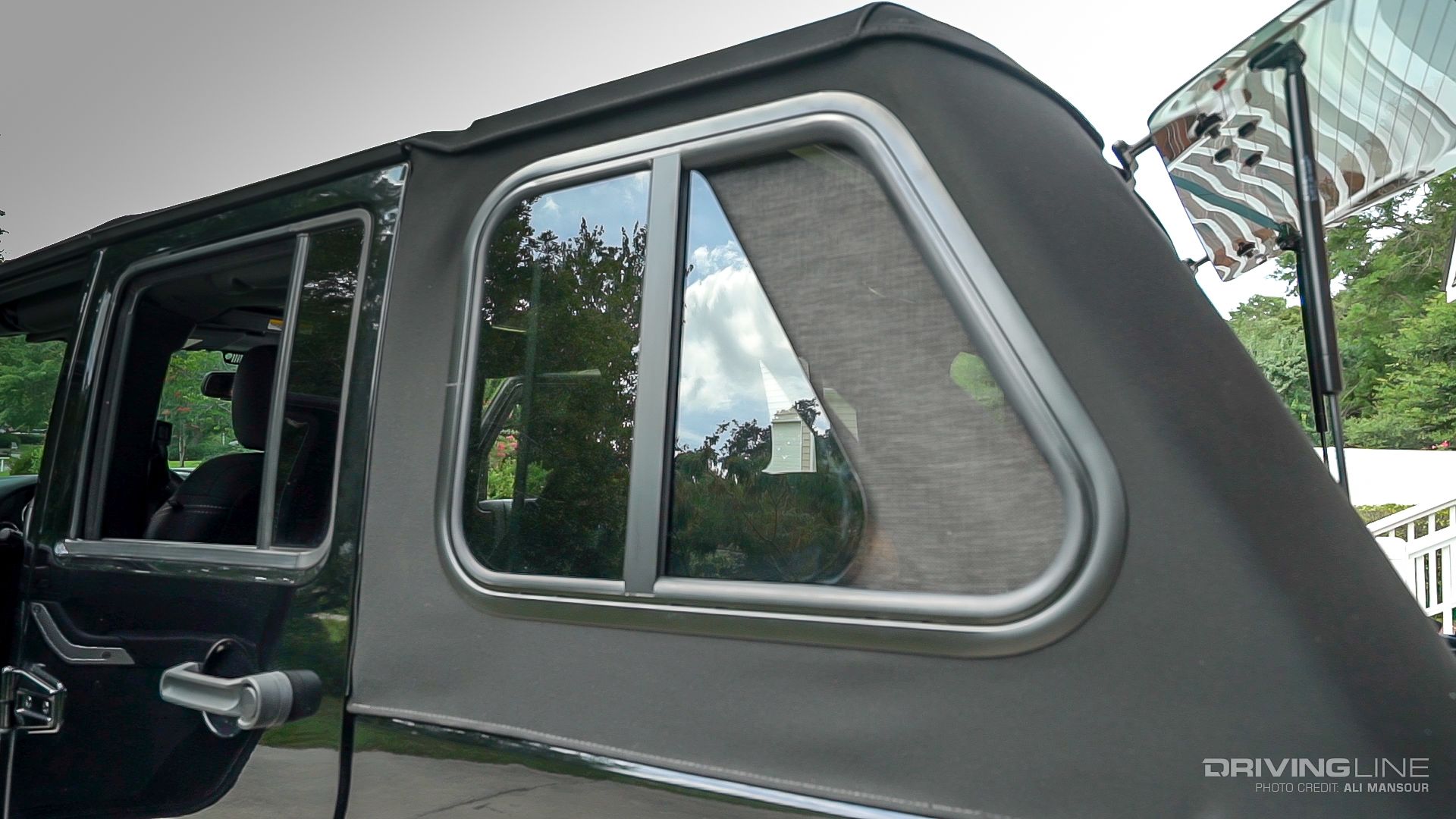 2013-jeep-wrangler-unlimited-bestop-trektop-pro-hybrid-review