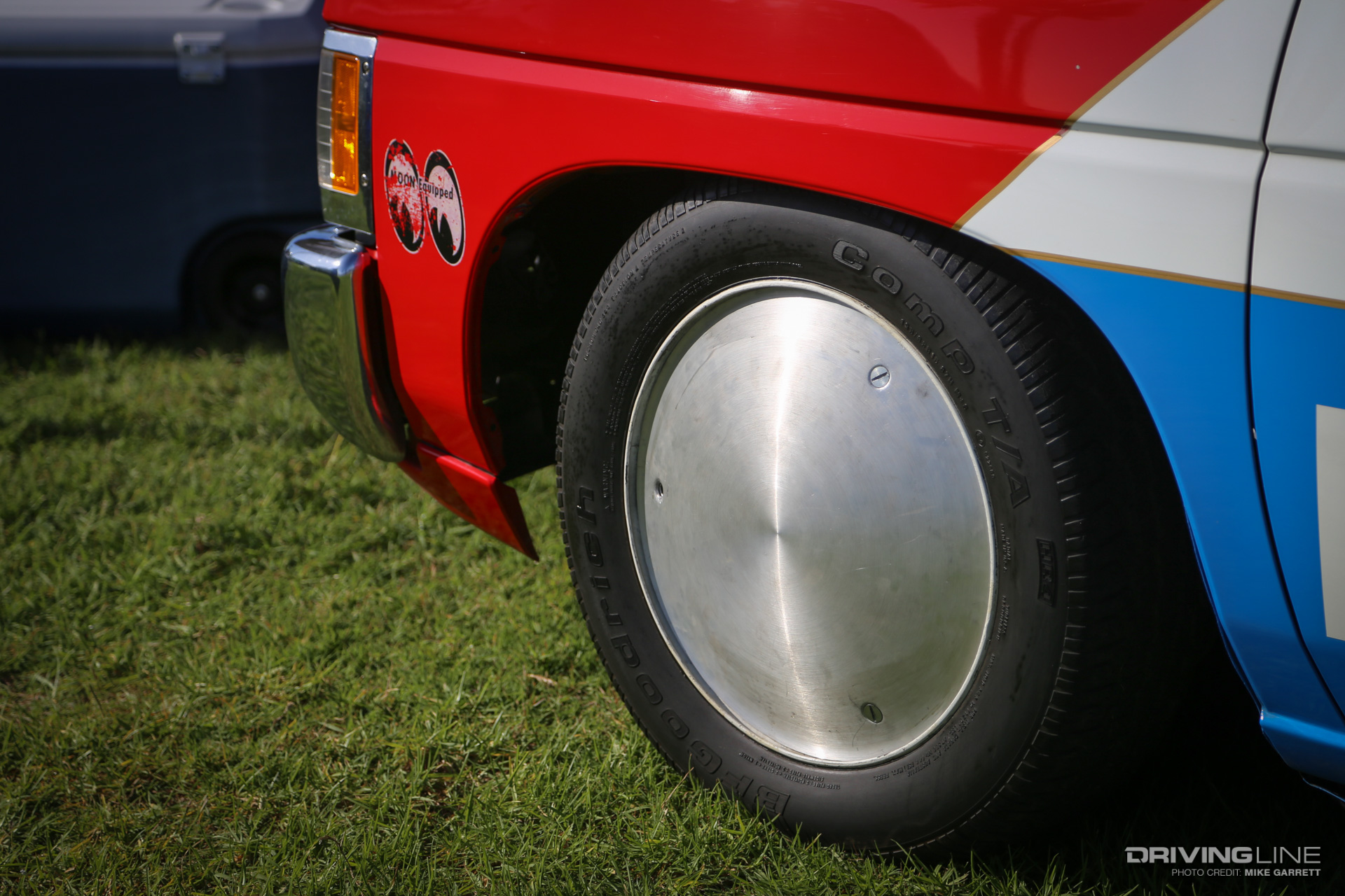 1994 D21 Hardbody pickup truck wheels