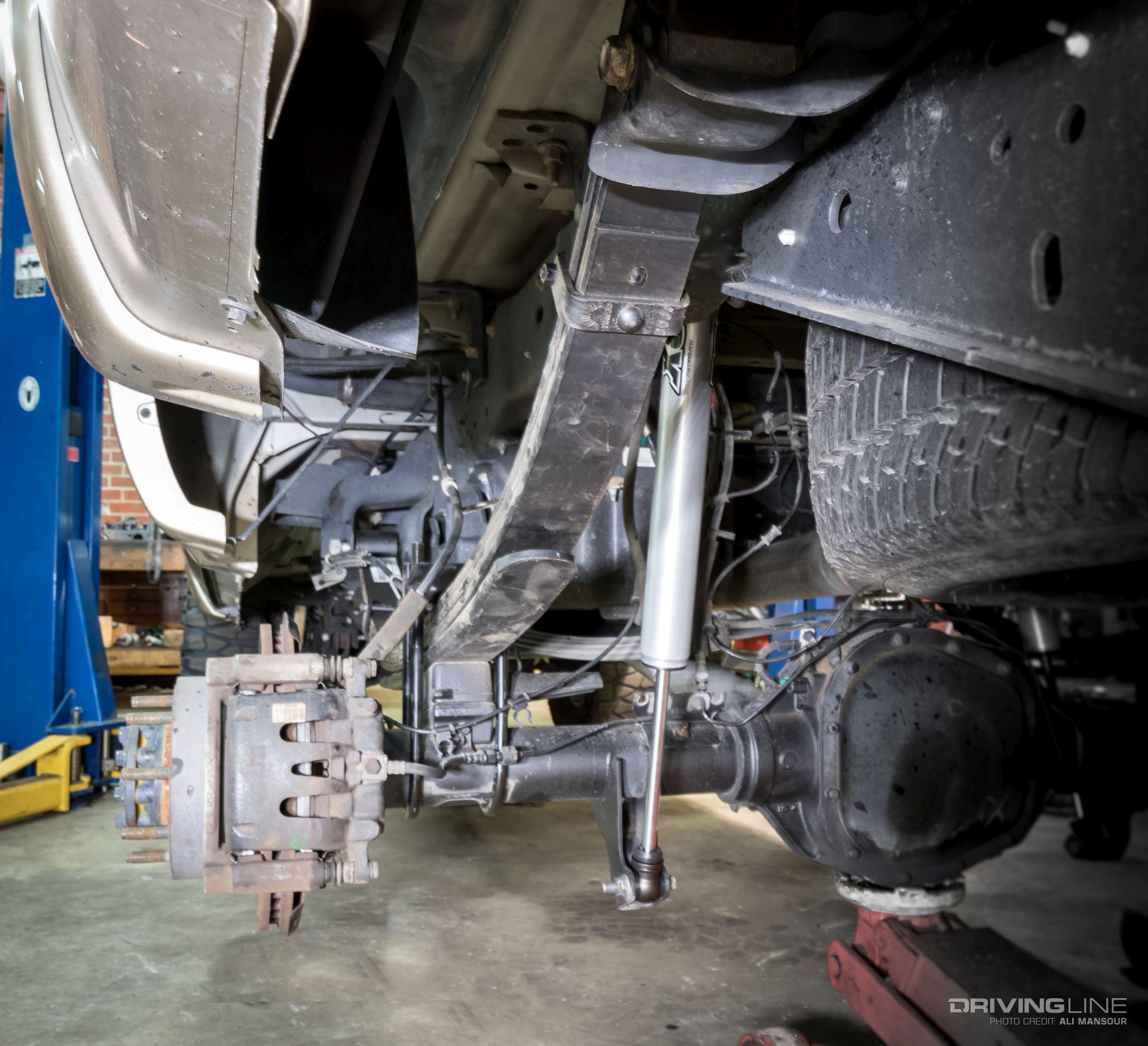 2011-Ford-F250-24-Moto-Metal-Wheels-40-Trail-Grapplers-8-inch-bds-lift