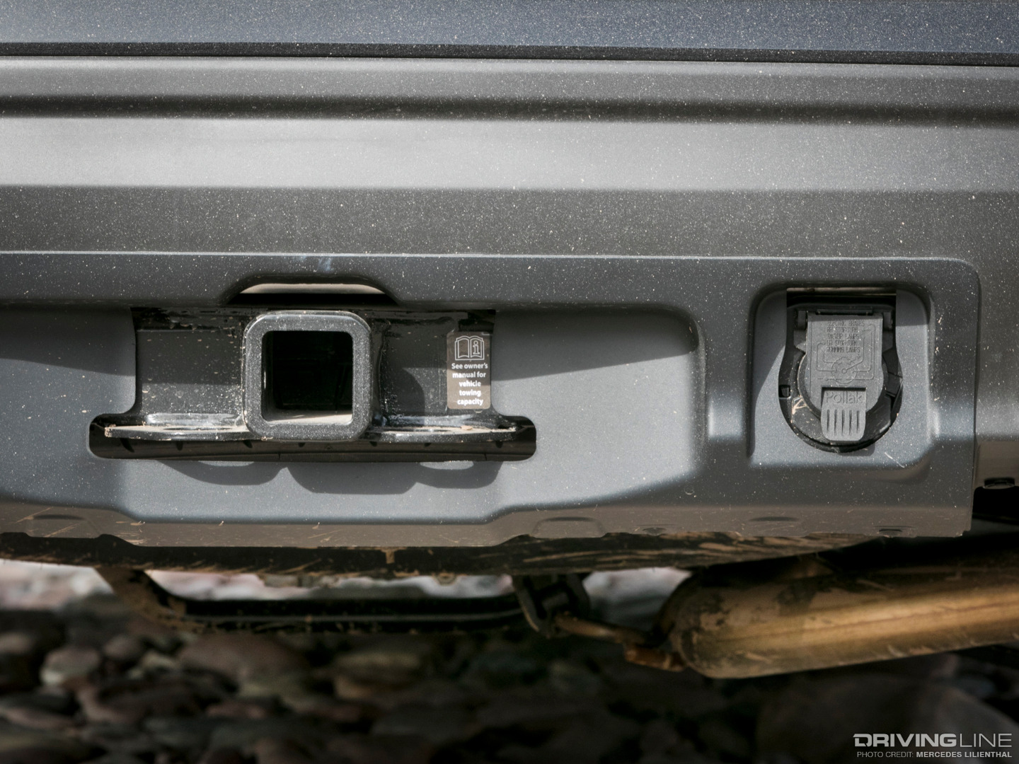 Nissan Pathfinder Rock Creek Edition trailer hitch area