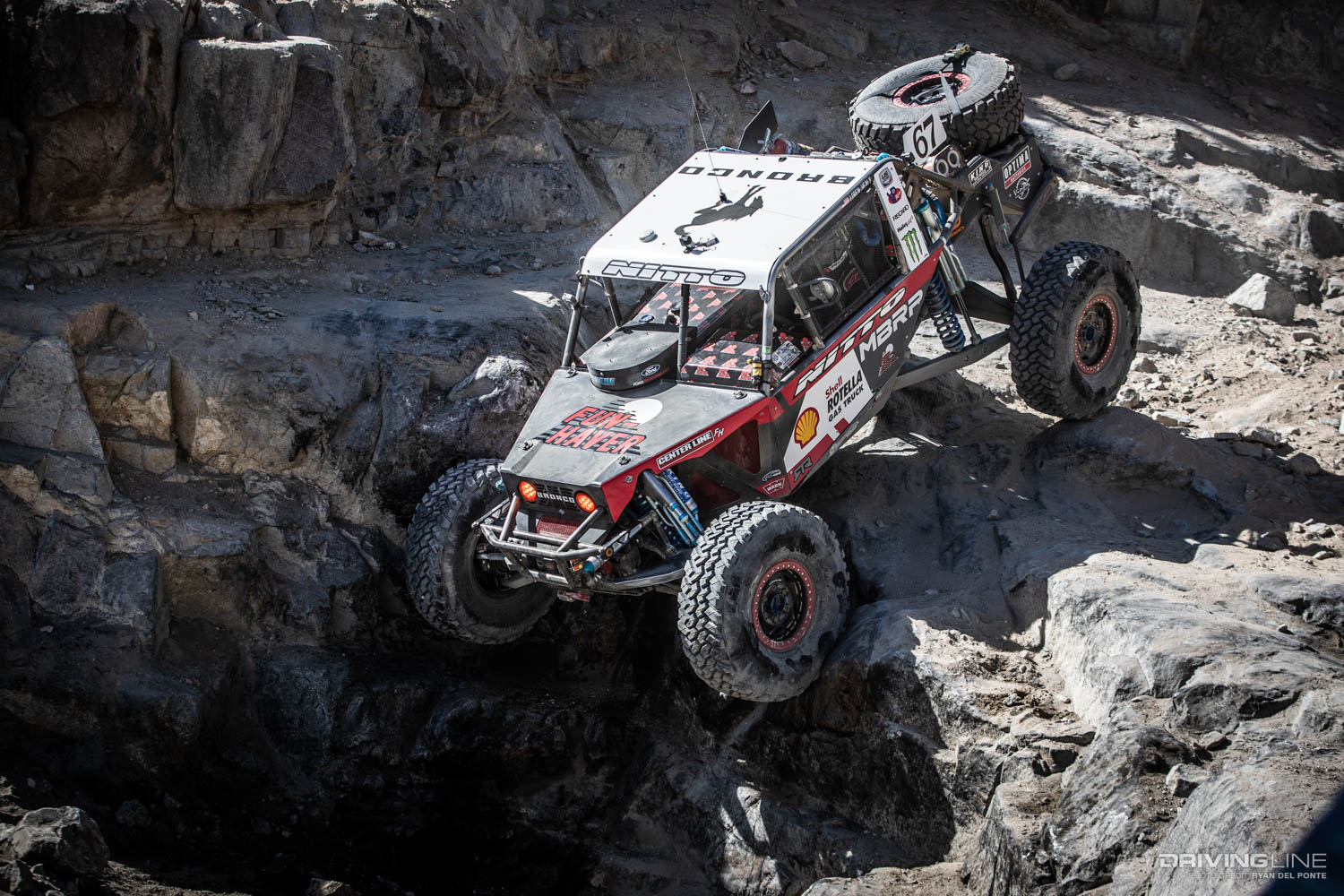 Loren Healy in the rocks at 2020 KOH