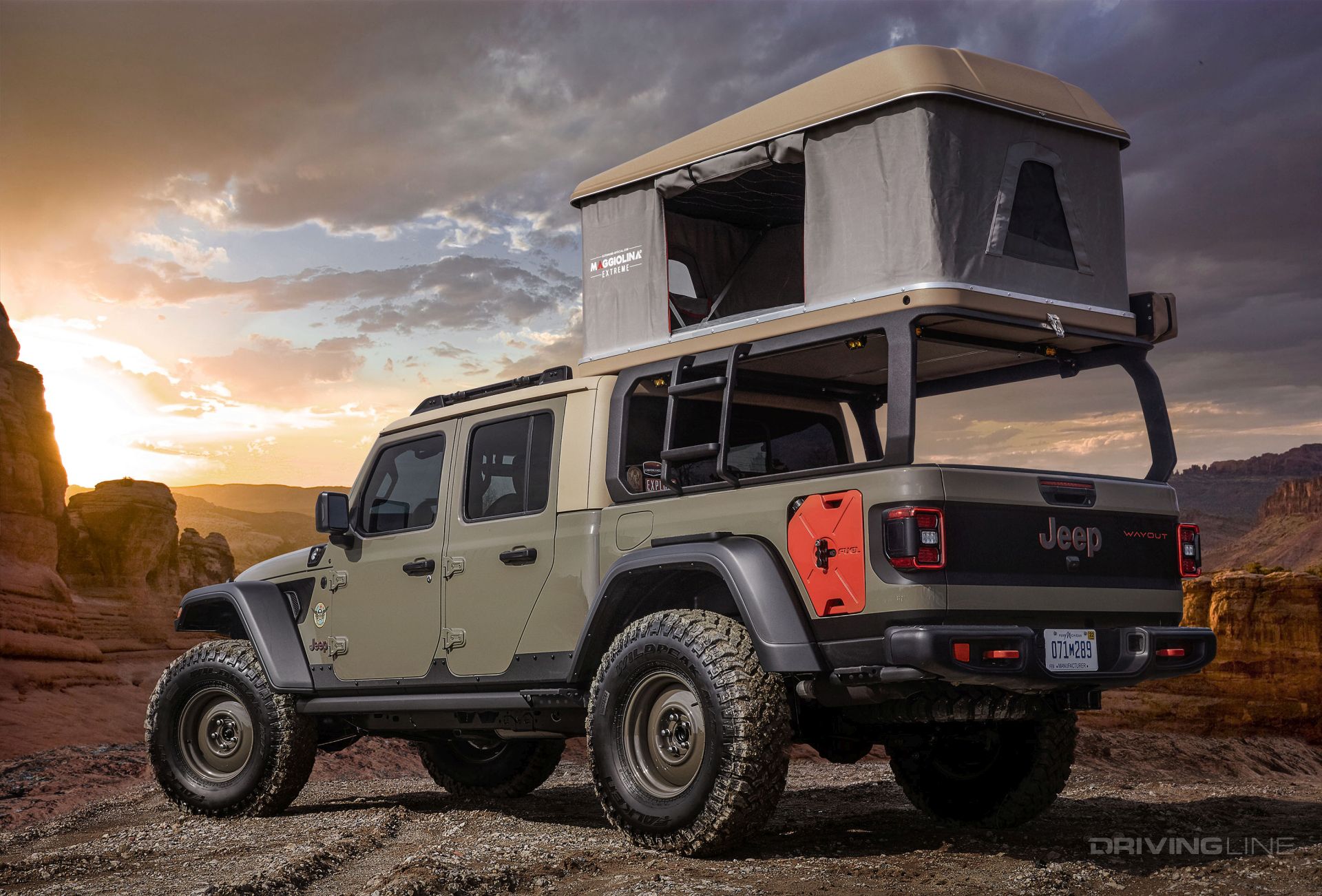 Jeep Wayout Gladiator camping setup