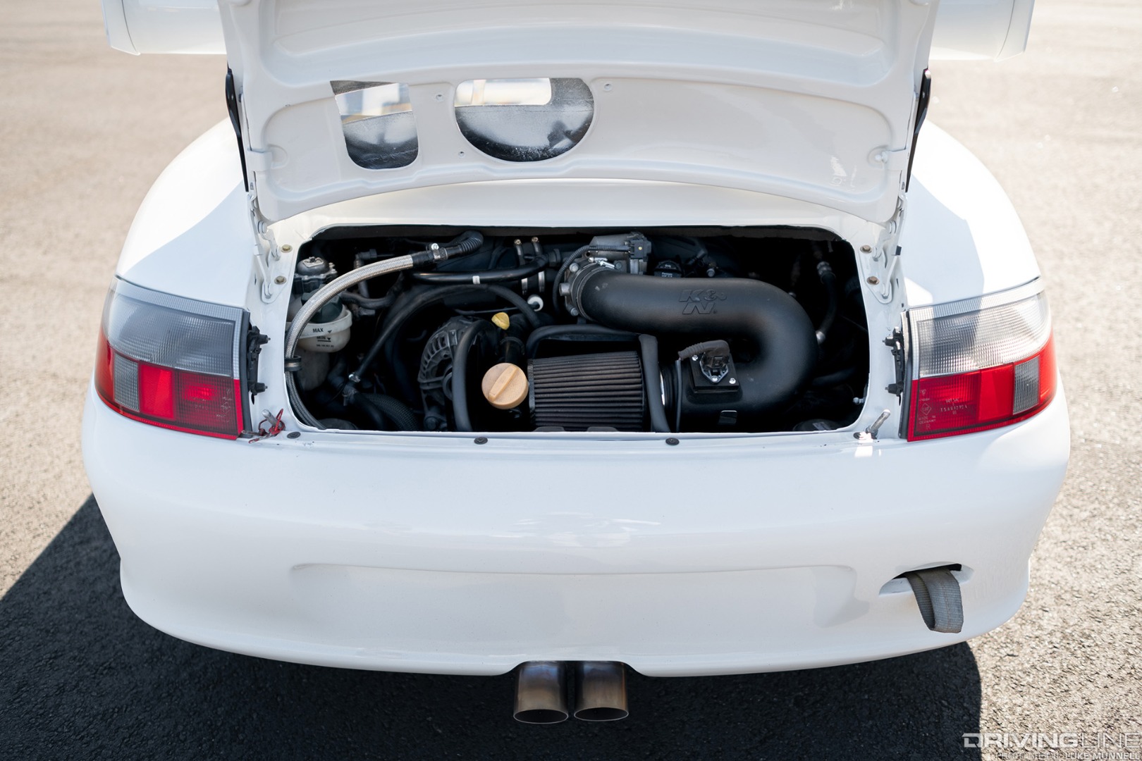 Engine compartment of a 2003 Porsche 996