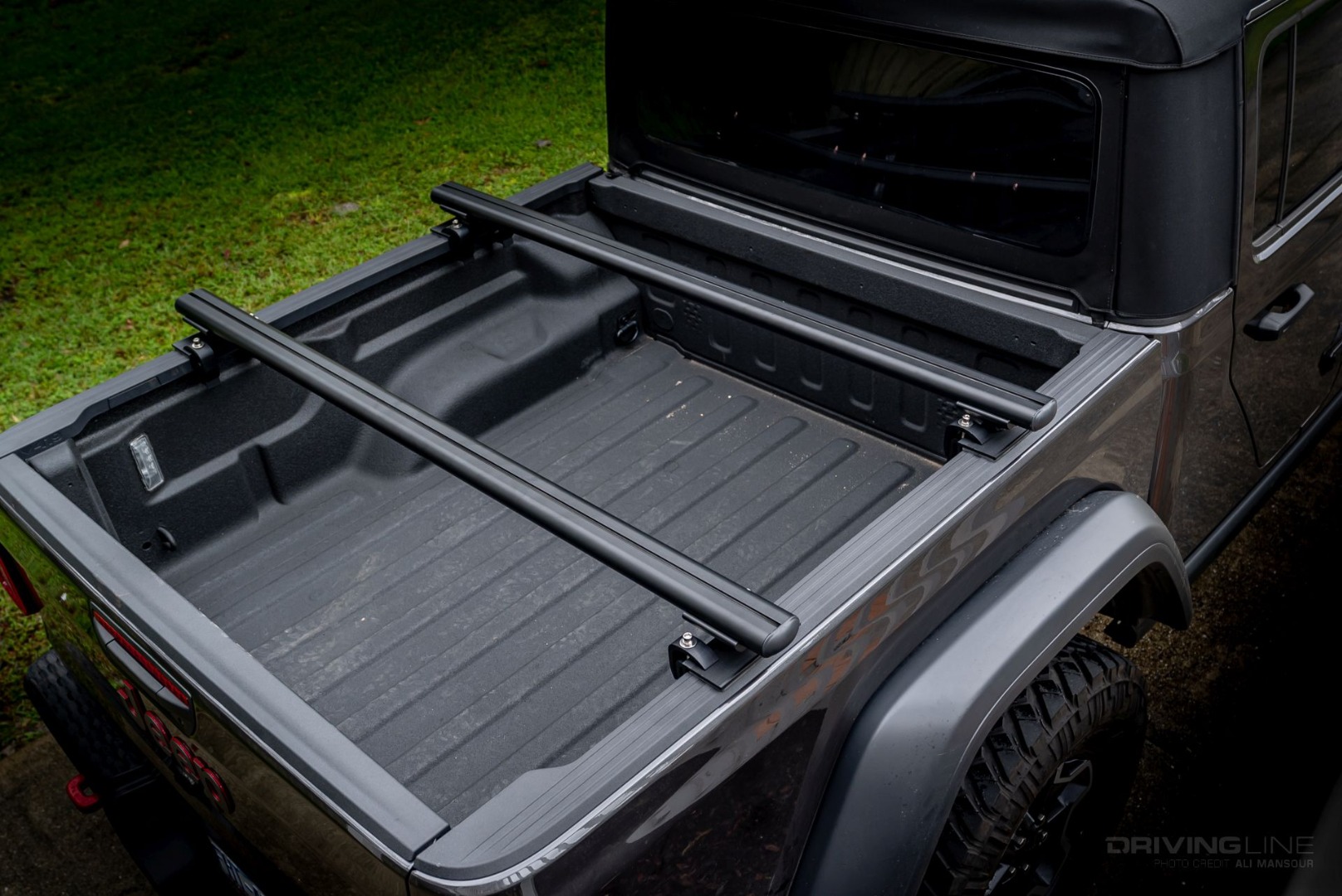 Jeep Gladiator low profile cheap bed rack arb simpson series III tent
