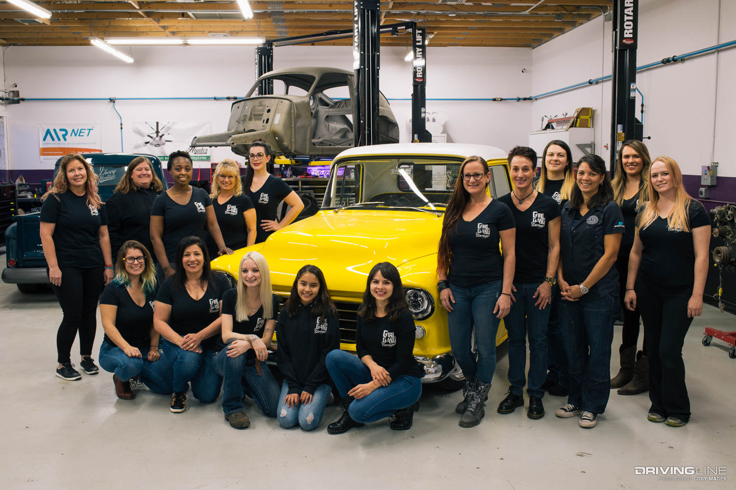 Bogi and some of the all female team that helped build the truck