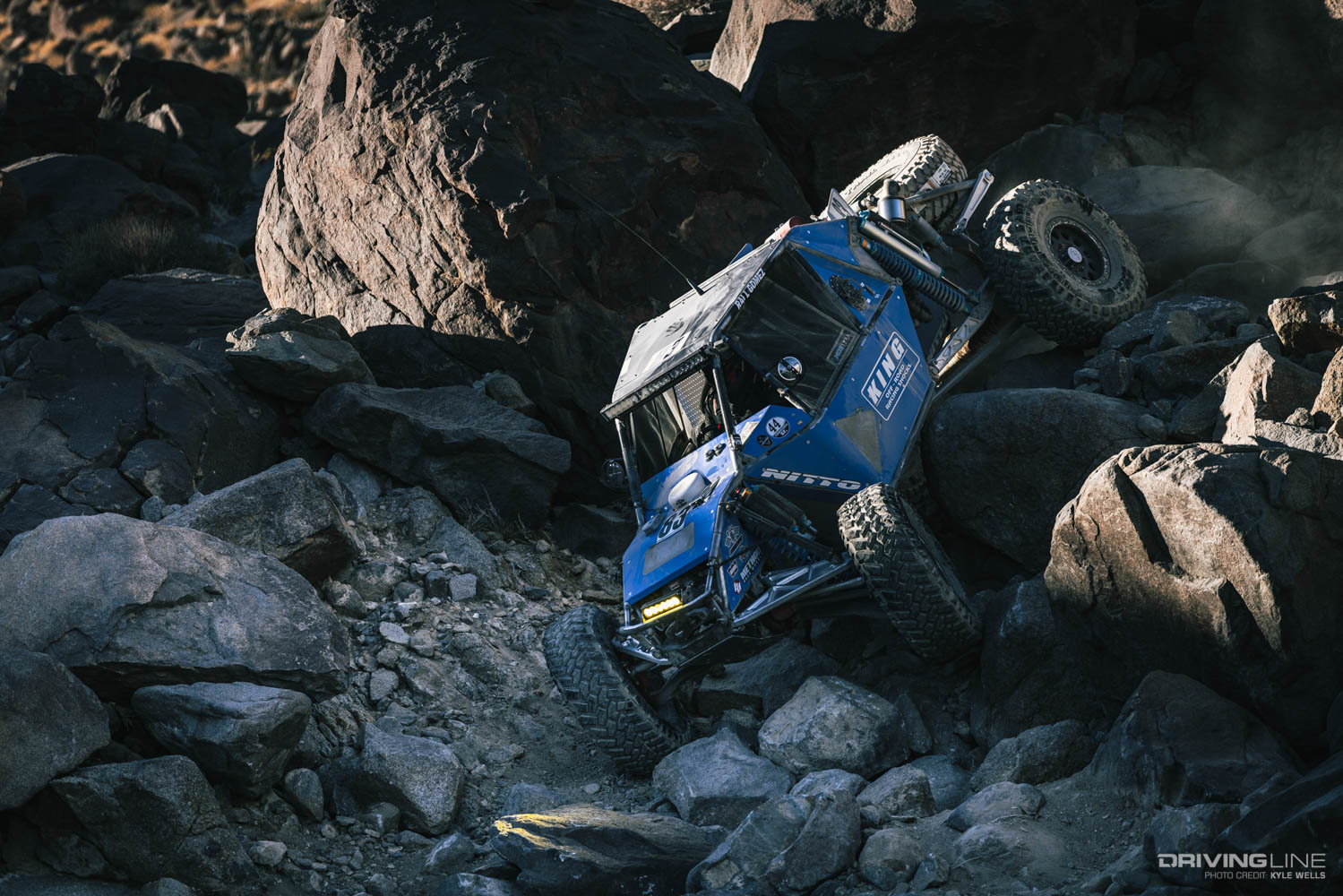 Raul Gomez racing through the rocks in 4400 King of the Hammers Off-Road race
