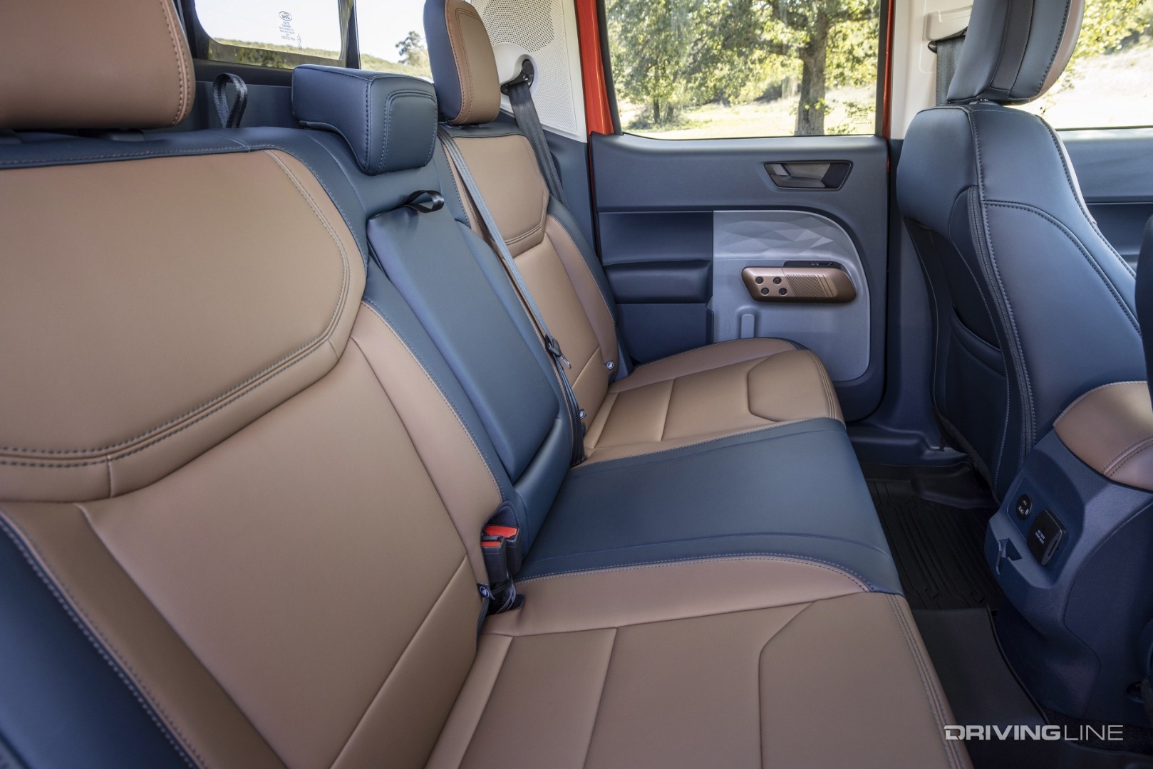 2022 Ford Maverick Lariat 2.0T AWD rear seat