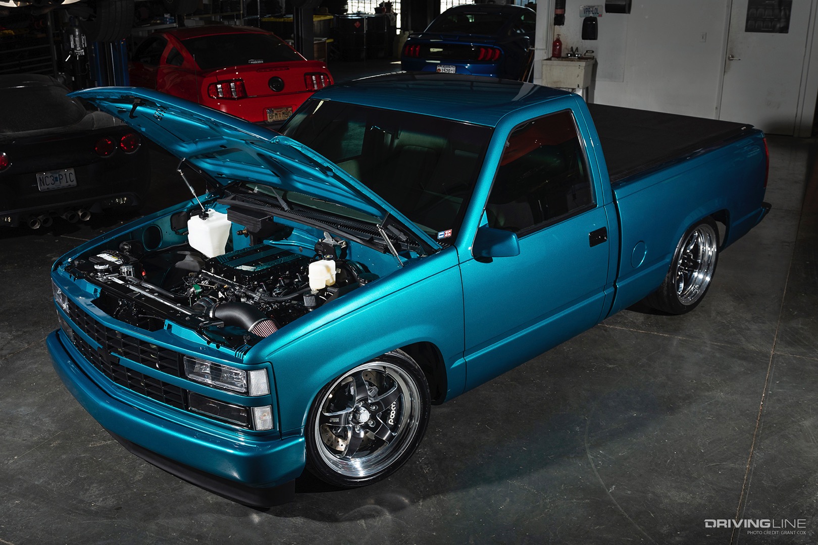 LT Engine-powered GMT 400 / OBS Chevy