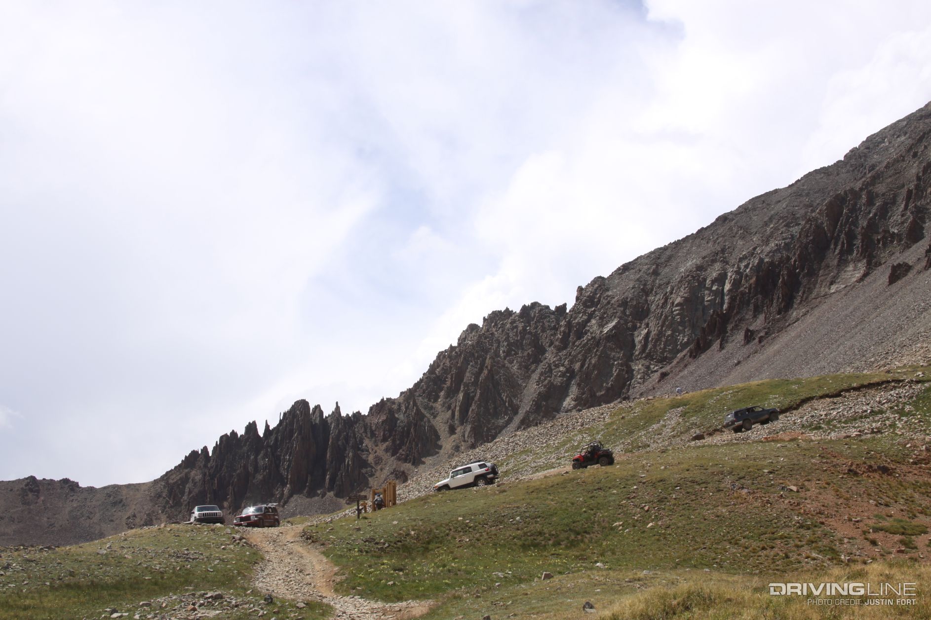 009-4Runner-FJ-Cruiser-XJ-Liberty-Side-by-side-climb-altitude-Sneffels-FR853-Yankee-Boy-Basin.JPG