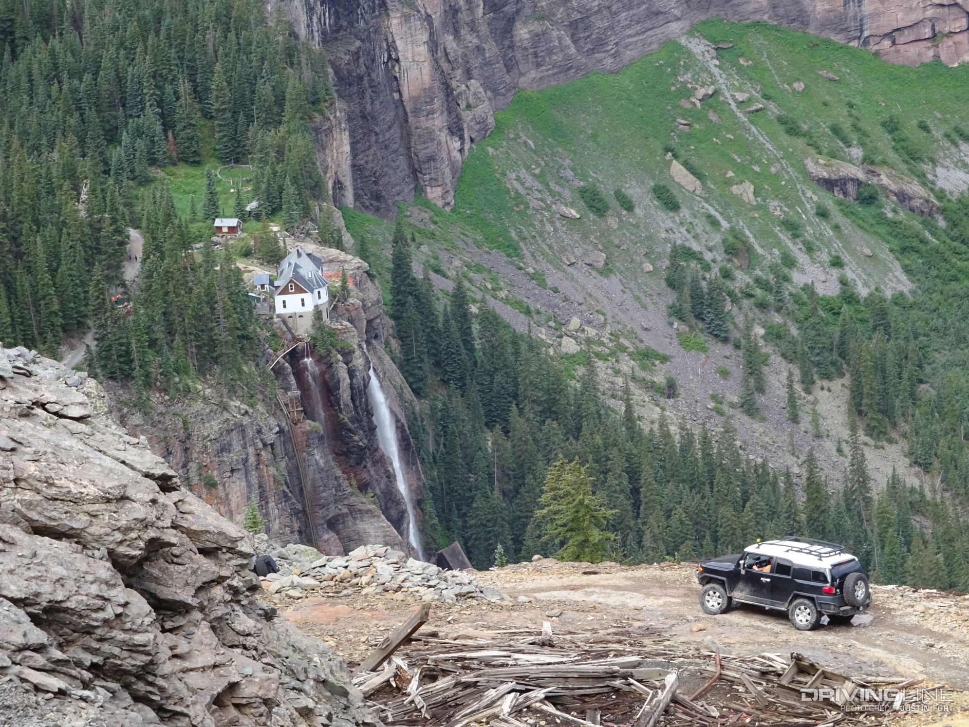 000-FJ-Summit-2016-Cruiser-Bridal_Veil_Falls-Ingram-Pass-Black_Bear-Tesla.JPG