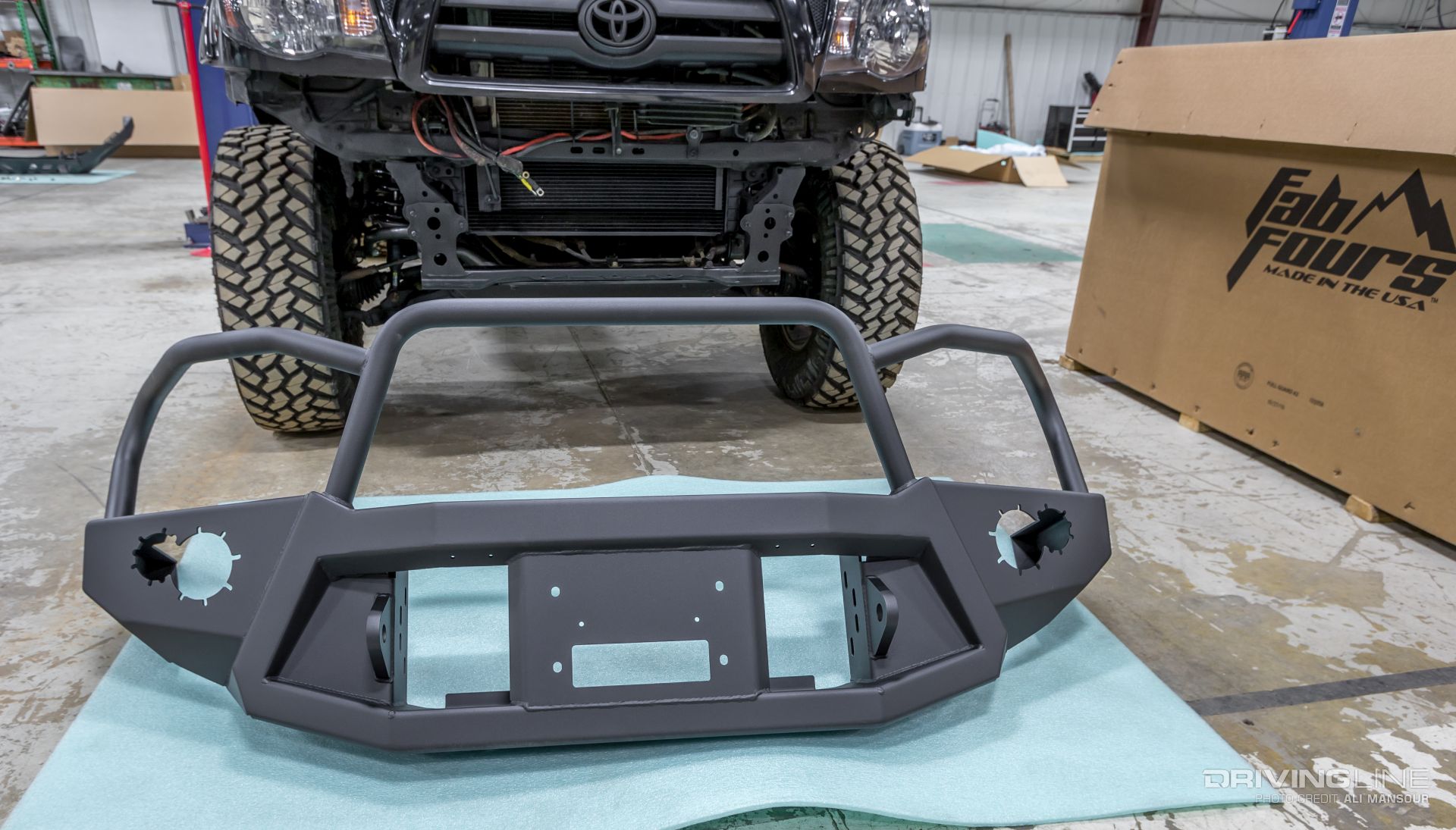 toyota-tacoma-fab-fours-winch-front-bumper