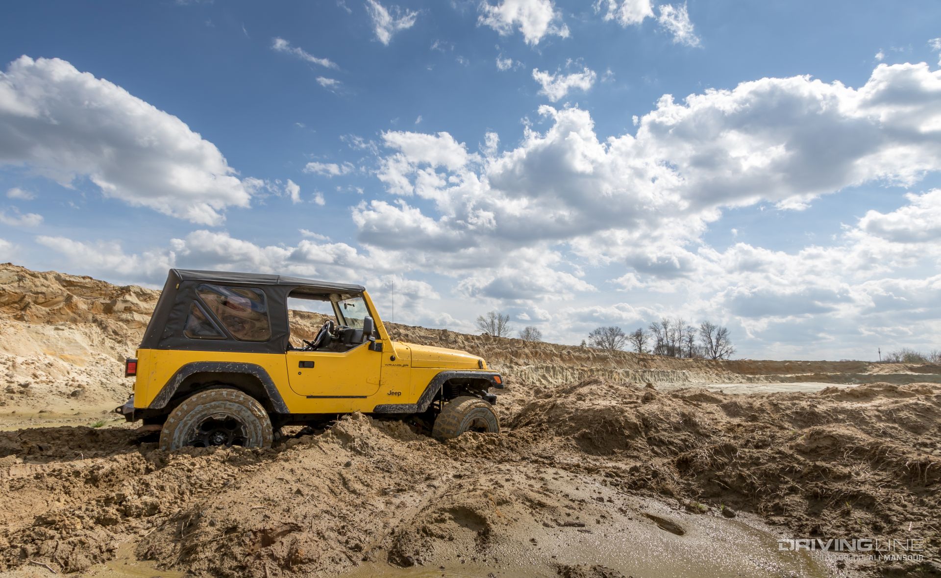 Jeep-wrangler-tj-evo-mfg-bumpers-warn-vr8-s-winch-mud-grapplers