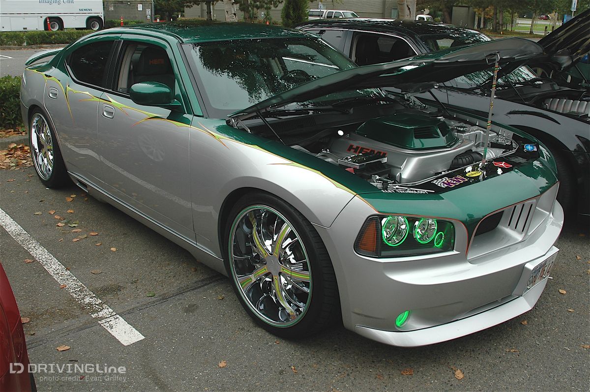 06 bling charger