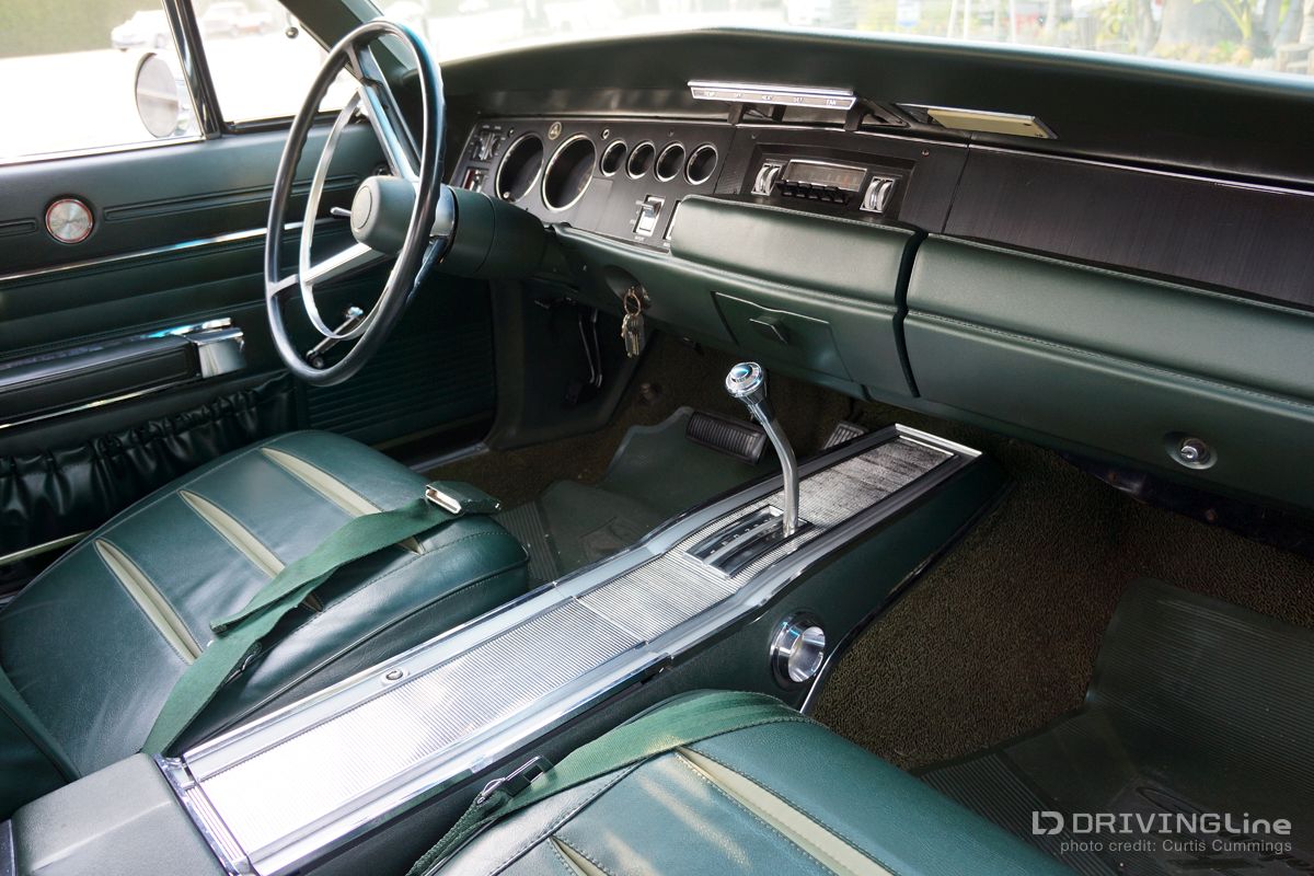 1968-Dodge-Charger-green-35