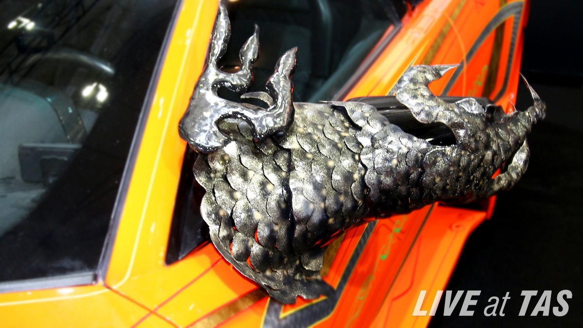 tokyo-auto-salon-orange-lamborghini-huracan-claw-rear-view-mirror-2