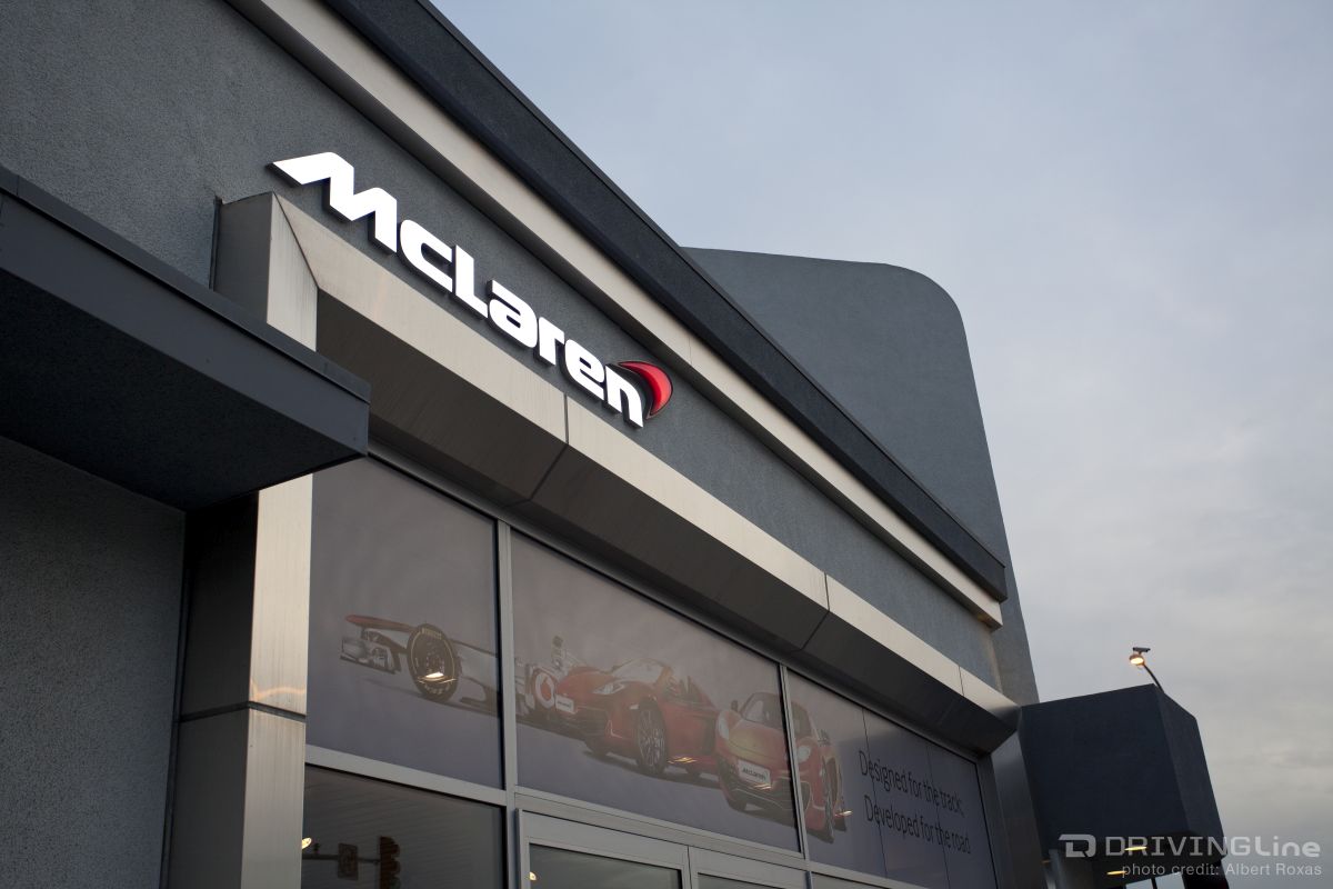 how-to-buy-a-hypercar-mclaren-p1-purchase-drivingline-18