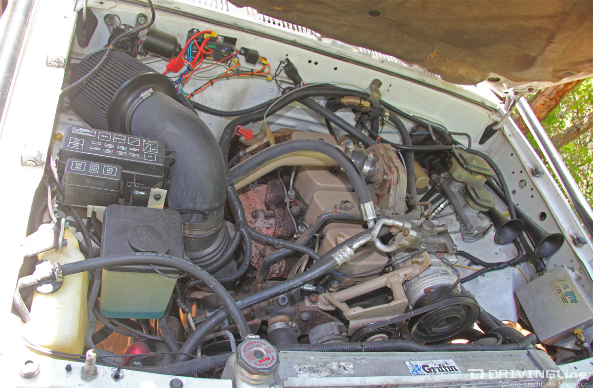 4BT-Cummins-Toyota-4Runner-engine-bay