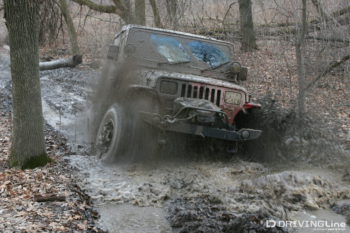 top-off-road-myths-debunked-tire-width