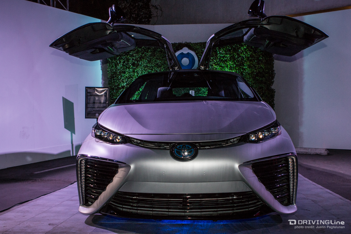 DrivingLine-Toyota-Mirai-BackToTheFuture-JP-03-0994