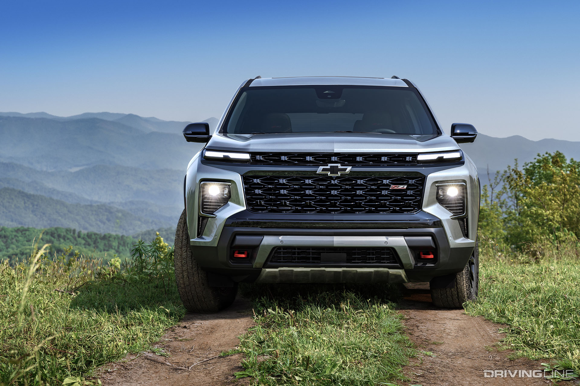 Chevy Traverse Z71 Front View