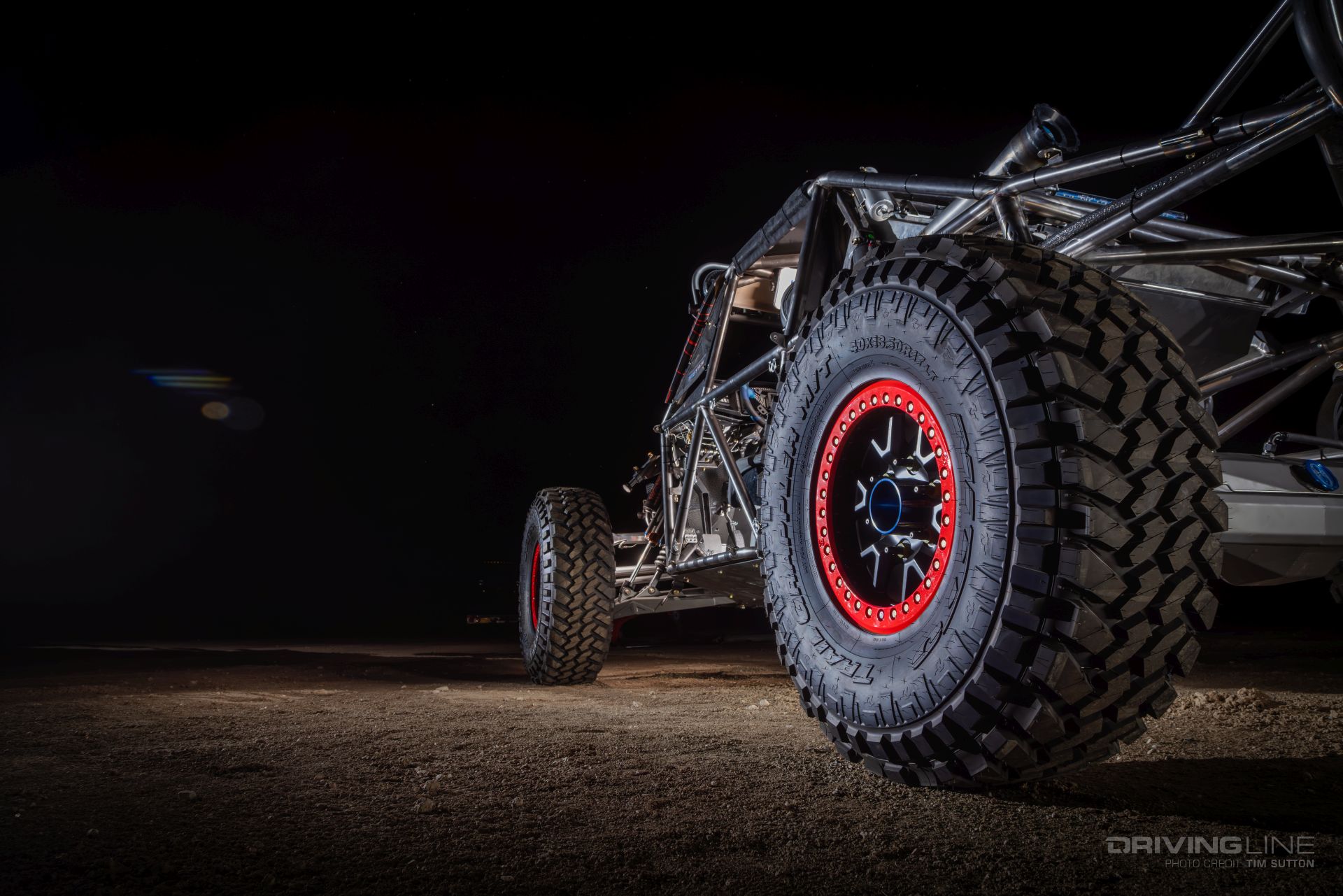 40 inch nitto trail grappler ford bronco ultra4 car rear view