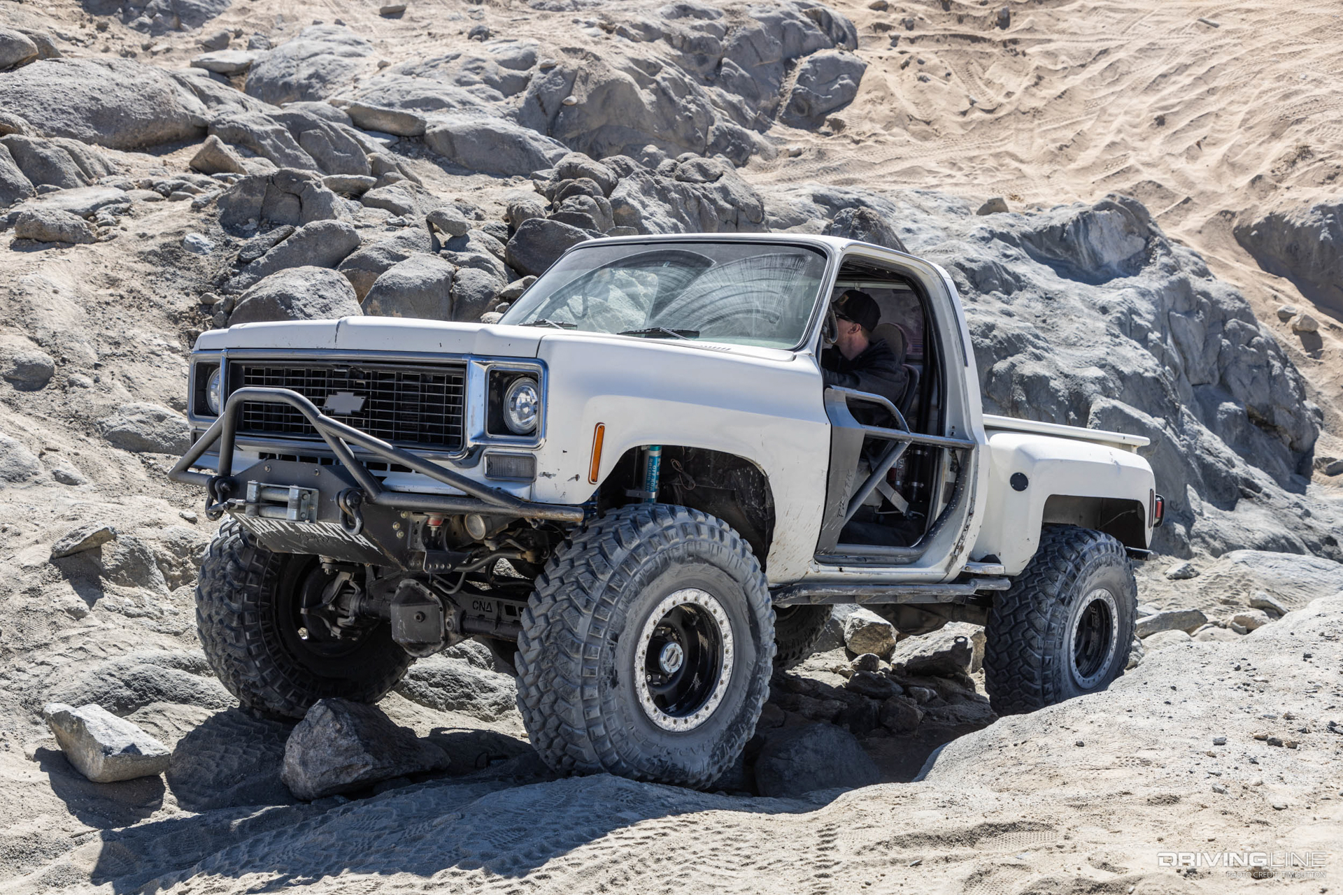 lifted 1977 chevy K10 off-road